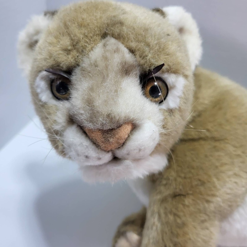 Vintage 1983 Avanti 18" African Lion Cub Stuffed Plush Cat Toy Hand crafted‎